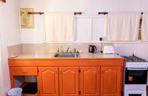 Marigot Bay Cabaña | Cottage in marigot bay 2 mins walk to beach