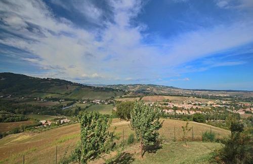Montelabbate Casa | Cottage in Montelabbate with Pool, Garden, BBQ, Parking