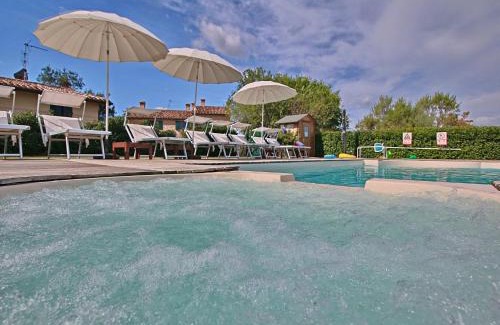 Montelabbate Casa | Cottage in Montelabbate with Pool, Garden, BBQ, Parking