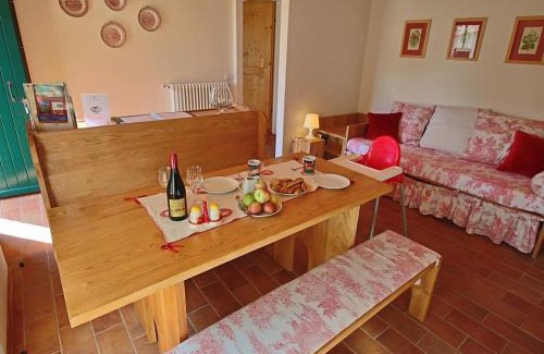 Montelabbate Casa | Cottage in Montelabbate with Pool & Forest
