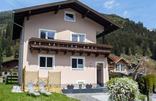 Bramberg am Wildkogel Apartamento | Cottage in Muhlbach near Kitzbuhel Ski Area