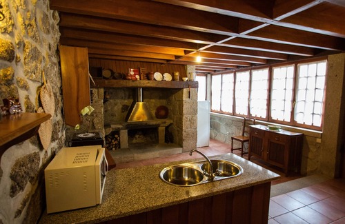 Bravaes Casa | Cottage en Ponte da Barca - Turismo con la calidad de Minho