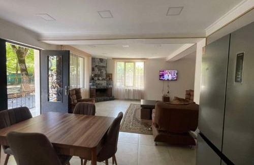 Likani Casa | Cottage in Sadgeri
