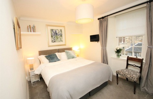 Craigleith Apartamento | Cottage in the City - Original Mews House