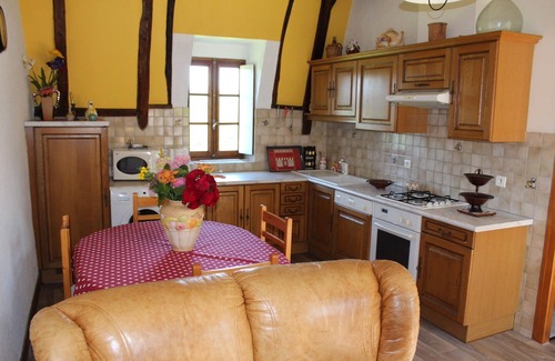 Gagnac-sur-Cere Cabaña | Casa rural en el corazón de la aldea de Felzines con WI FI gratuito
