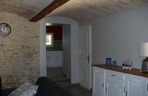 Visan Casa | Casa rural en el corazón de robles de trufa, lavanda y vides
