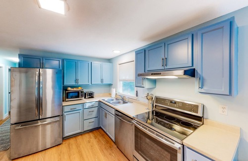 Otter Creek Casa | Cottage in the middle of Acadia with great deck - near trails, town & beaches