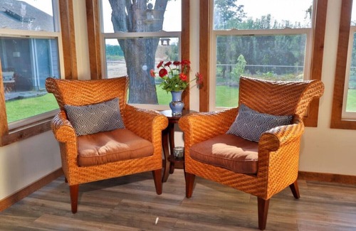Milton-Freewater Casa | Cottage in the Rocks · Welcome to The Cottage in the Rocks