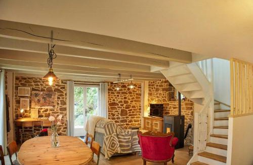 Ploerdut Casa | Cottage In Wooded Heart Of Brittany