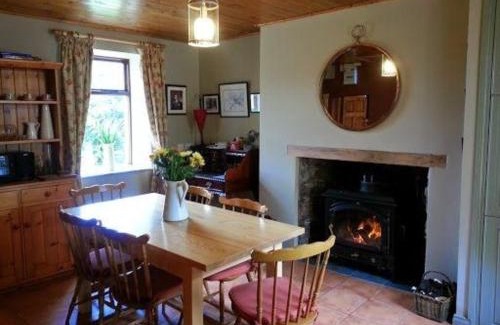 Gurteen Casa | Cottage "James Tymon" mit Terrasse und Garten