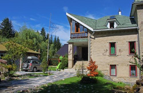 Skhidnytsya Casa | Cottage Kazka Lisu