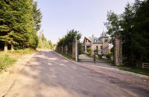 Skhidnytsya Casa | Cottage Kazka Lisu