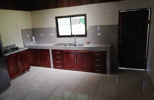 Penjamo Casa | Cottage La Fortuna, a place to rest!