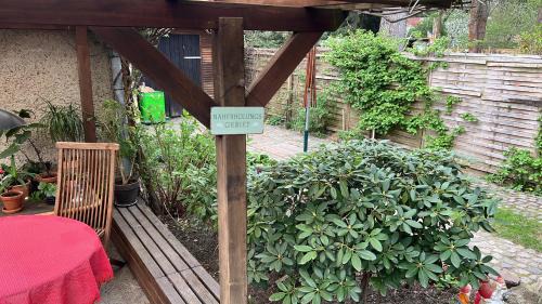 Wilhelmshorst Apartamento | Cottage mit Garten