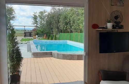 Ranilug Casa | Cottage Mitic