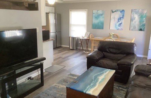 Little River Cabaña | Cottage near Little River Waterfront. Pets stay FREE!