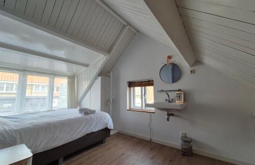 Noordwijk Casa | cottage near the beach in the center.*