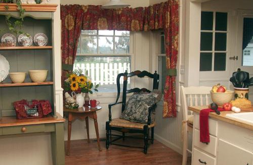 Lodi Casa | Cottage on Armstrong