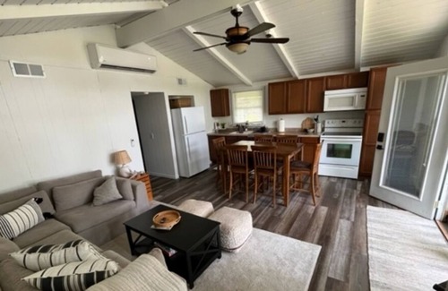 Bloomingdale Cabaña | Cottage on inlet with waterfront footage and access to North & South Scott Lake!