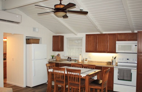 Bloomingdale Cabaña | Cottage on inlet with waterfront footage and access to North & South Scott Lake!