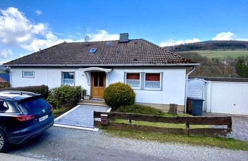 Heringhausen Casa | Casa rural en el lago Diemelsee cerca de Willingen con piscina y sauna