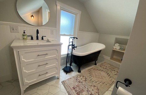 Muskegon Casa | Cottage on Marquette