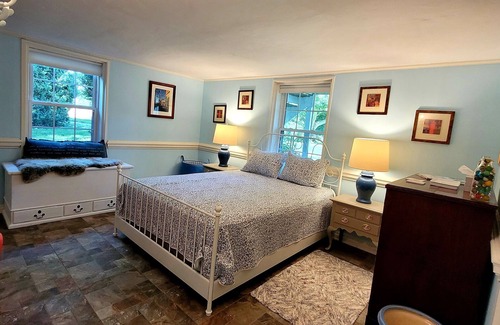 Charlottesville Casa | Cottage on quiet farm close to town and wineries
