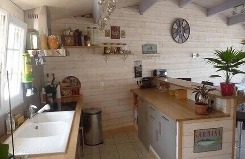Sainte-Marie-de-Re Apartamento | Cómodo y equipado con nueve encantadora casa