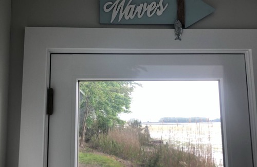 Niantic Casa | Cottage on the bay