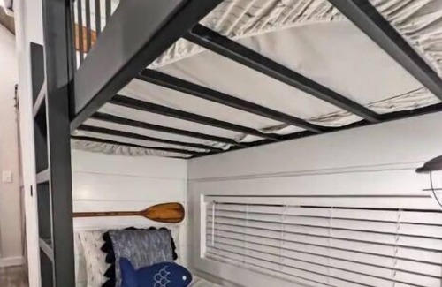 Dover Casa | Cottage on the Cumberland