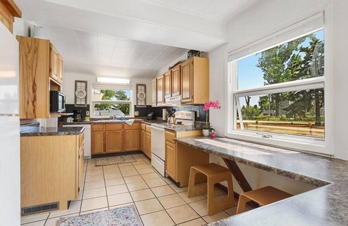 Jacksonport Casa | "Cottage on The Lake" 3BD/3Bath (Jacksonport)