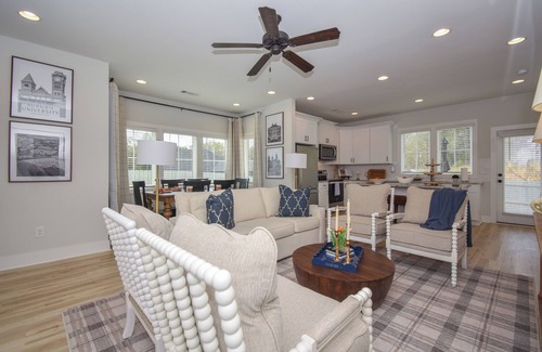 Auburn Casa | Cottage on the Plains - In Auburn Off of Shug Jordan, sleeps 8!