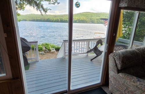Parsonsfield Cabaña | Cottage on West Pond
