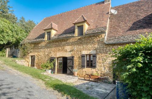 Saint-Andre-dAllas Casa | Cottage Périgourdin Grande Piscine