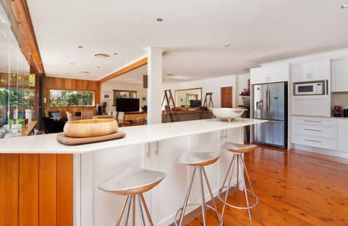 Cottage Point Casa | Cottage Point - Paradise Found - Deep Waterfront (Sleeps 10 - 12)
