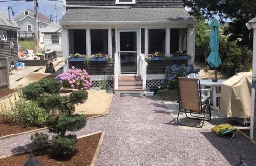 Eastward Look Cabaña | Cottage right on WHB!