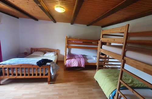 Rochesson Cabina | Cottage 'Rochesson - Grand Gite 27 Pers' with Mountain View, Private Terrace and Wi-Fi
