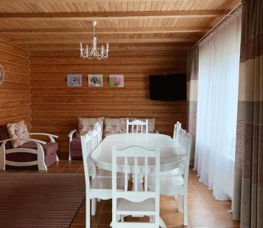 Mykulychyn Chalet De Esquí | Cottage Simka