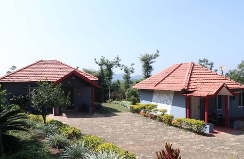 Madikeri Cabaña | Cottage stay on a hill, Nature stay, Mountains calling!!