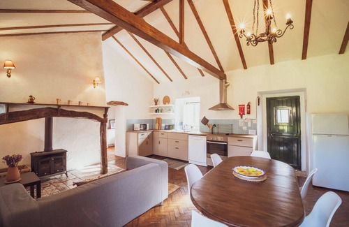 Tomar Cabaña | Casita de campo 'Vale Do Espinheiro' con vistas al lago, jardín privado y Wi-Fi