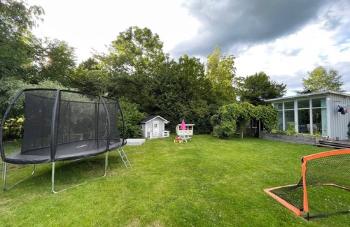 Listarum Cabaña | Cottage With Family Friendly Garden, Beautiful Nature Near Lake and Forest