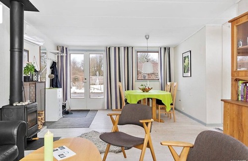 Listarum Cabaña | Cottage With Family Friendly Garden, Beautiful Nature Near Lake and Forest