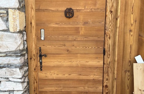 Val-d'Isere Chalet De Esquí | Casa con jardín y terraza