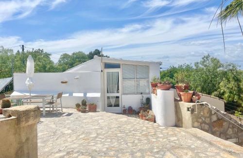 Moncarapacho e Fuseta Casa | Cottage with Patio on Organic Farm Near Fuseta Beach