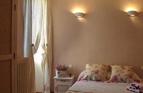 Thonac Cabaña | Cabaña con piscina y jardín, con capacidad para 6 personas, 2 habitaciones.