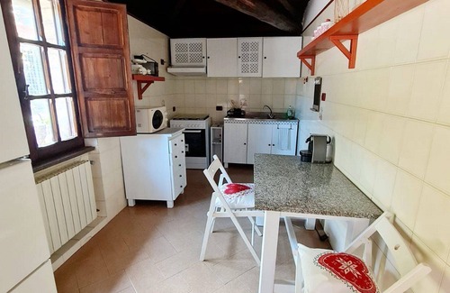 Montelarco Casa | Cottage with Private Garden near Rome Country Home