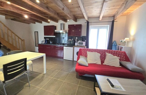 Naussannes Cabaña | Casa rural con estanque privado, piscina compartida y WiFi en Dordoña