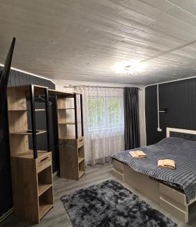 Tatariv Apartamento | Cottage Zhelikhovskykh