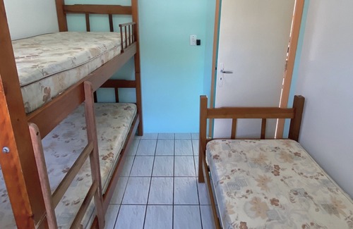 Lazaro Chalet De Esquí | Cottages 1 minute from the beach - Ubatuba - Flat 6