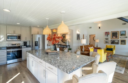 Dillard Otro | Cottages at Julep Farms